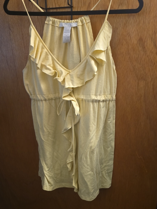 Charlotte Russe Tops - Charlotte Russe Pale Yellow Tie-Front Babydoll Halter Tank